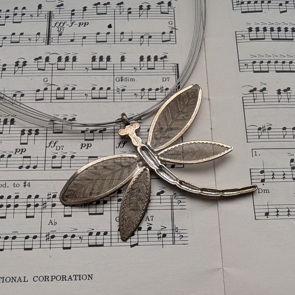 Dragonfly Pendant Necklace - Picture 6 of 7